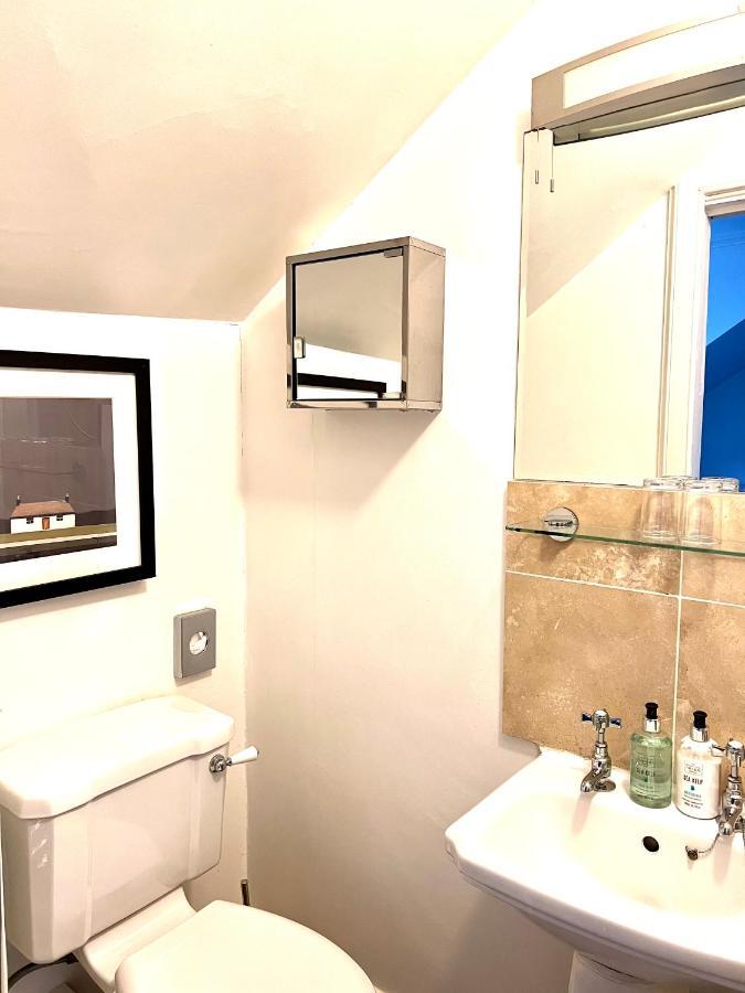 Bythesea Guest House エアー エクステリア 写真